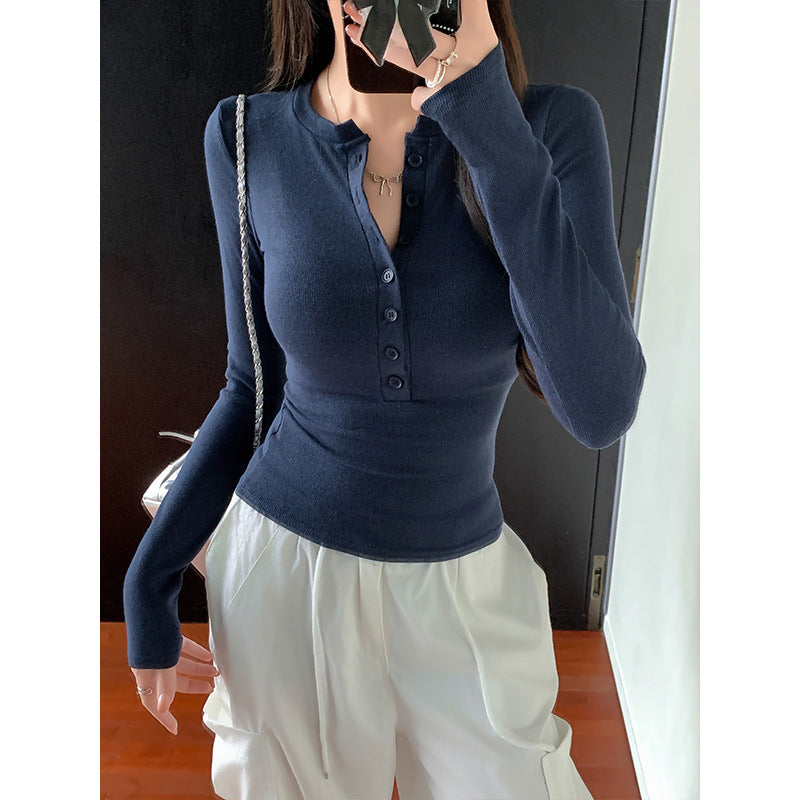 Hot girl tight-fitting long-sleeved T-shirt